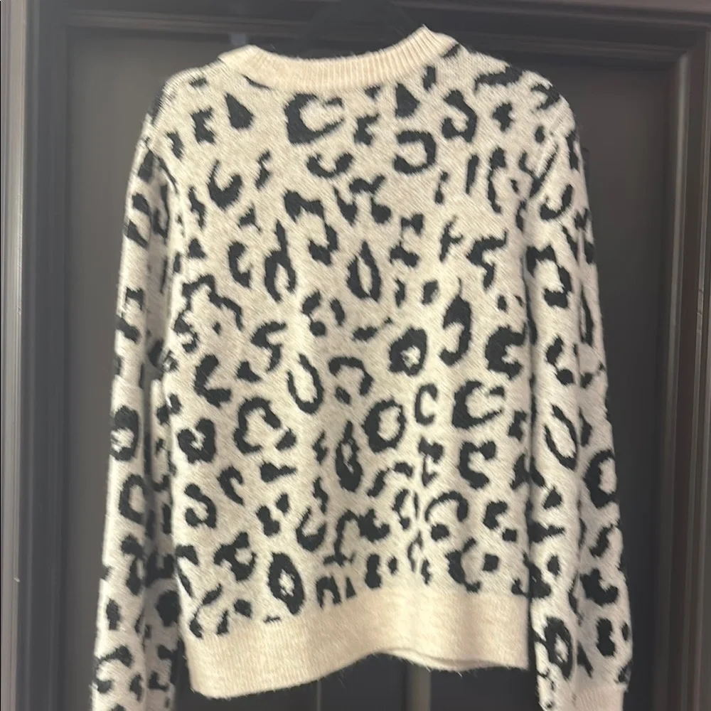 Karen Kane Cream and Black Leopard Print Sweater - Picture 3 of 5